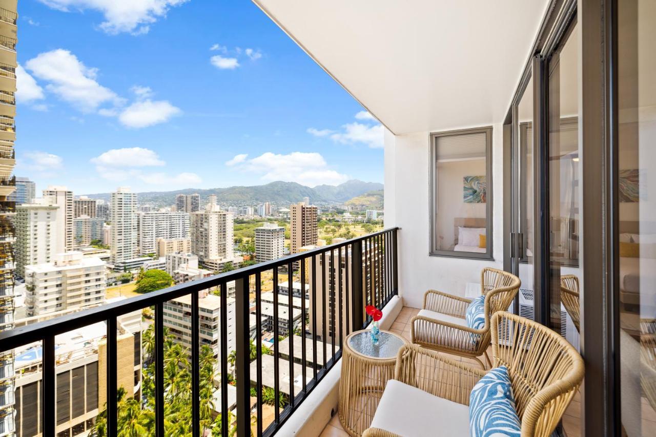 Gorgeous With Ocean View, Near Beach, Free Parking *